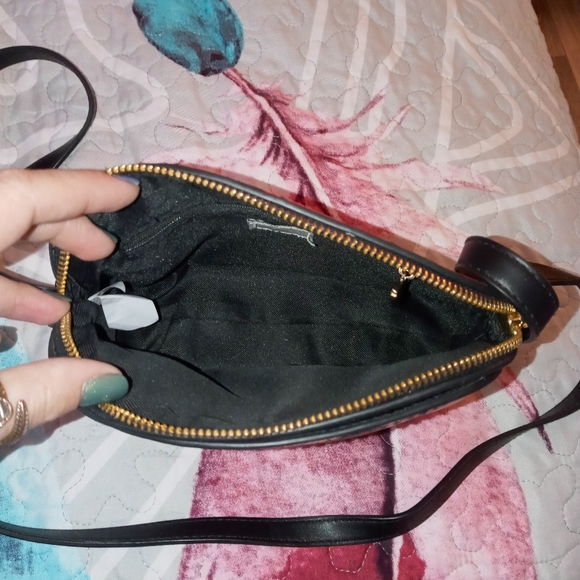 Purse - Picture 2 of 2